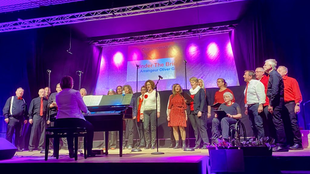 Chor-Contest in Harthausen   Chor TakeFour Ludwigshafen