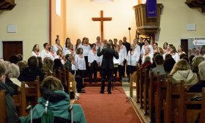 DIE RHEINPFALZ: Der Junge Chor Take Four singt klassische und besinnliche Stücke   Chor TakeFour Ludwigshafen