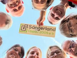 itgliederversammlung 2025 von Sängerland Oppau e.V. im Vereinsheim des BSC Oppau bei sommerlichen Temperaturen, TakeFour