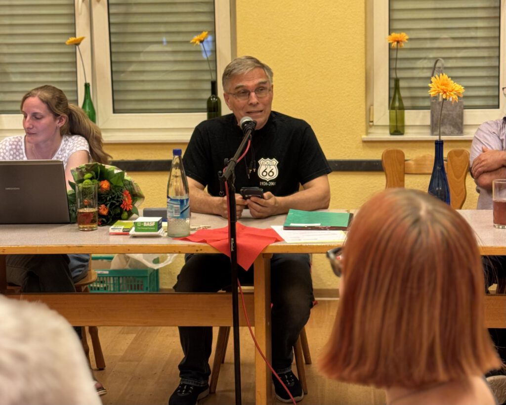 Bei sommerlichen 32 Grad fand am 13. Juni unsere Mitgliederversammlung im Vereinsheim des BSC Oppau statt – mit Rückblick aufs Jubiläumsjahr, emotionaler Verabschiedung langjähriger Mitglieder und frischem Wind im Vorstandsteam!