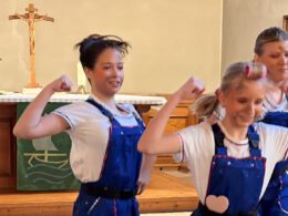 Einzigartig: Närrischer Gottesdienst & Chor: Wenn Kirche singt, lacht und berührt Närrischer Gottesdienst Chor  Chor TakeFour Ludwigshafen