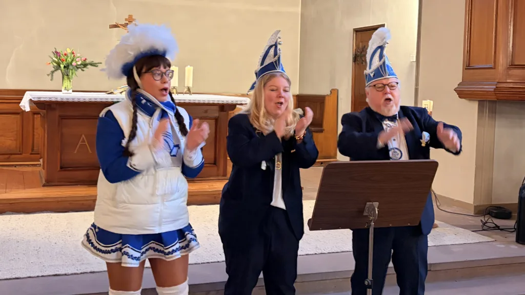 Närrischer Gottesdienst Chor: Wenn Kirche singt, lacht und berührt   Chor TakeFour Ludwigshafen